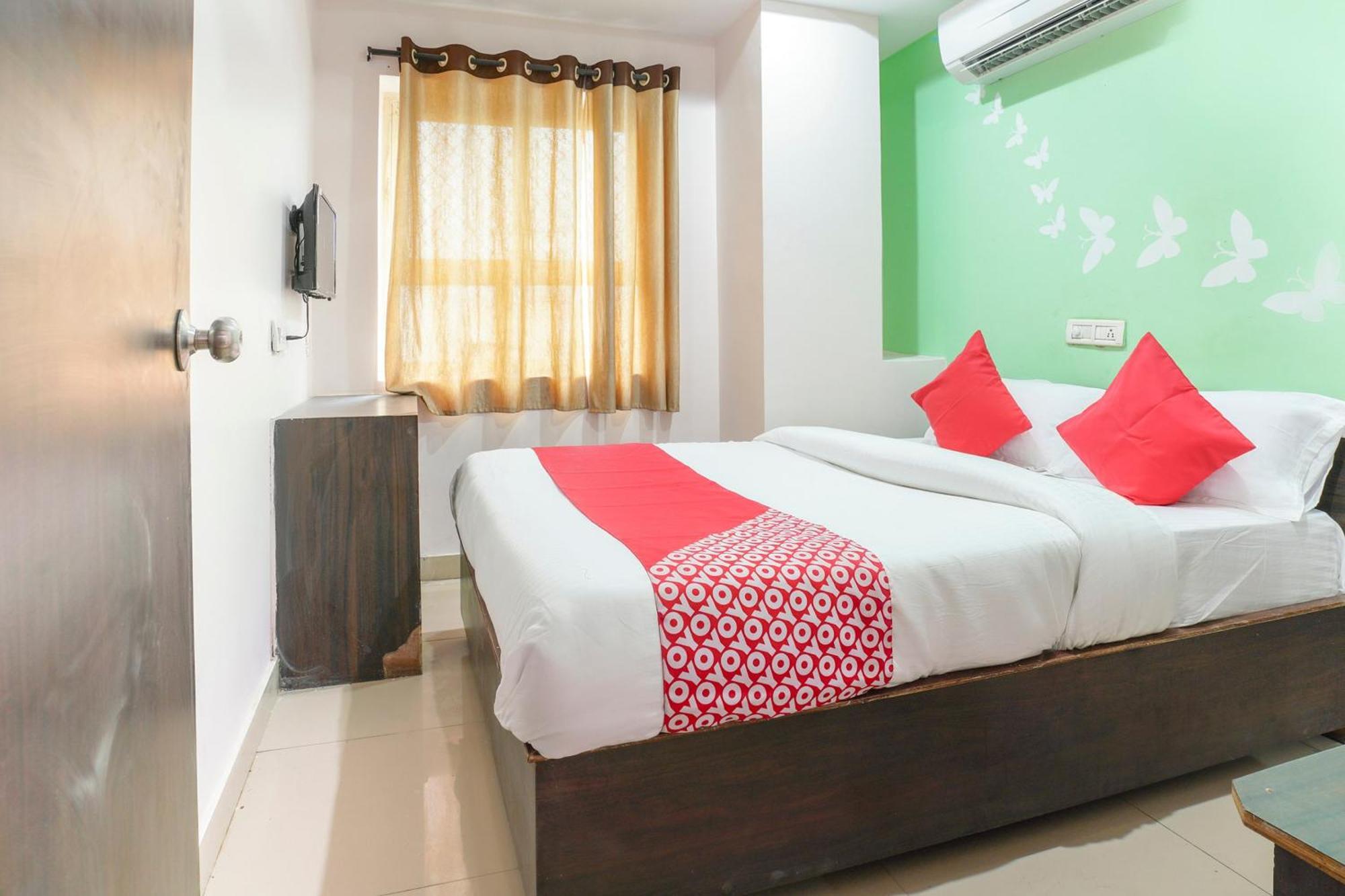 Spot On Sunshine Inn Hyderabad Exterior photo