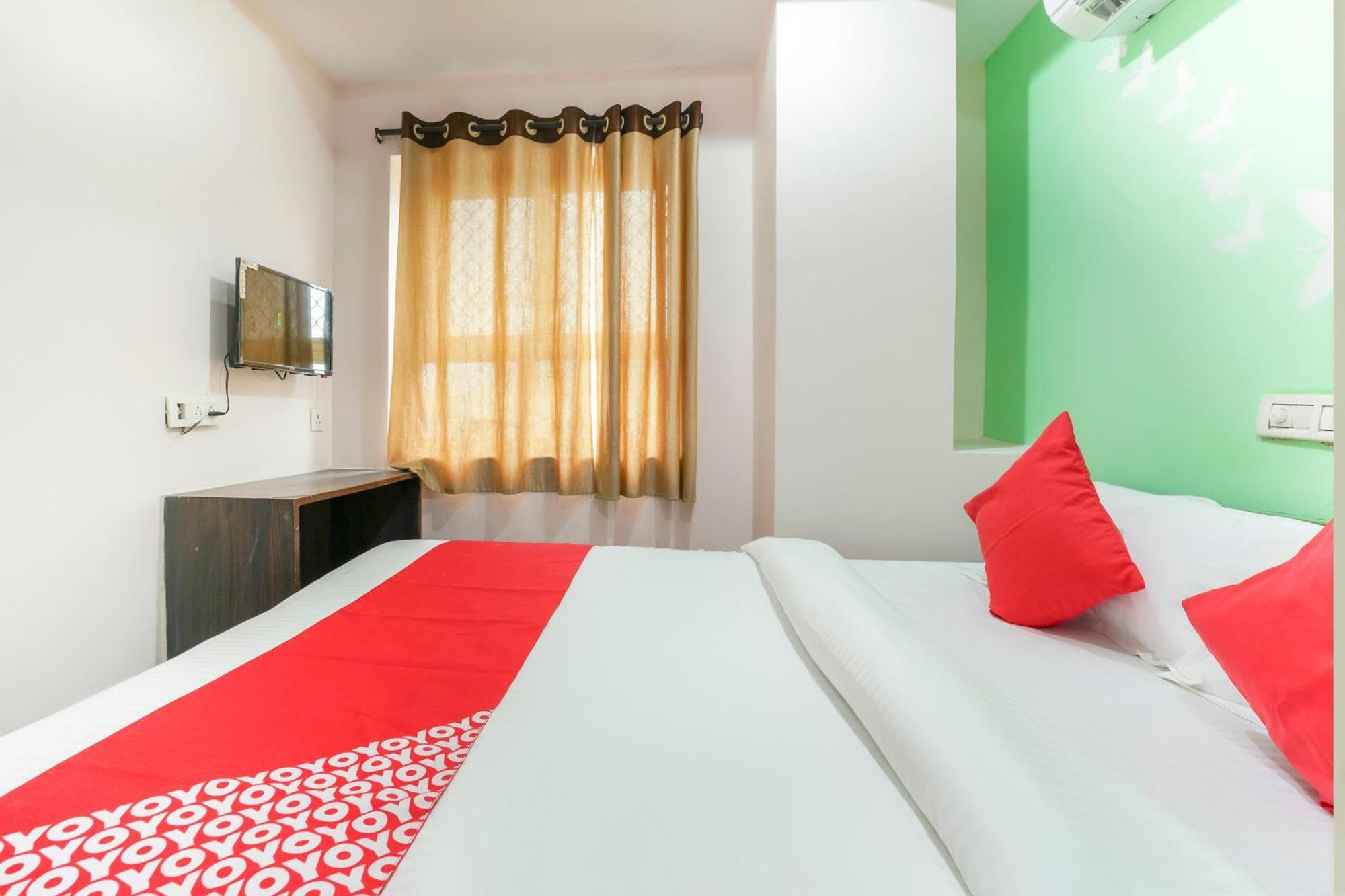 Spot On Sunshine Inn Hyderabad Exterior photo