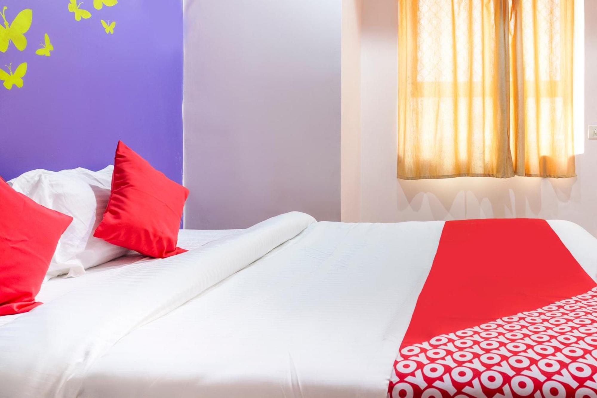 Spot On Sunshine Inn Hyderabad Exterior photo