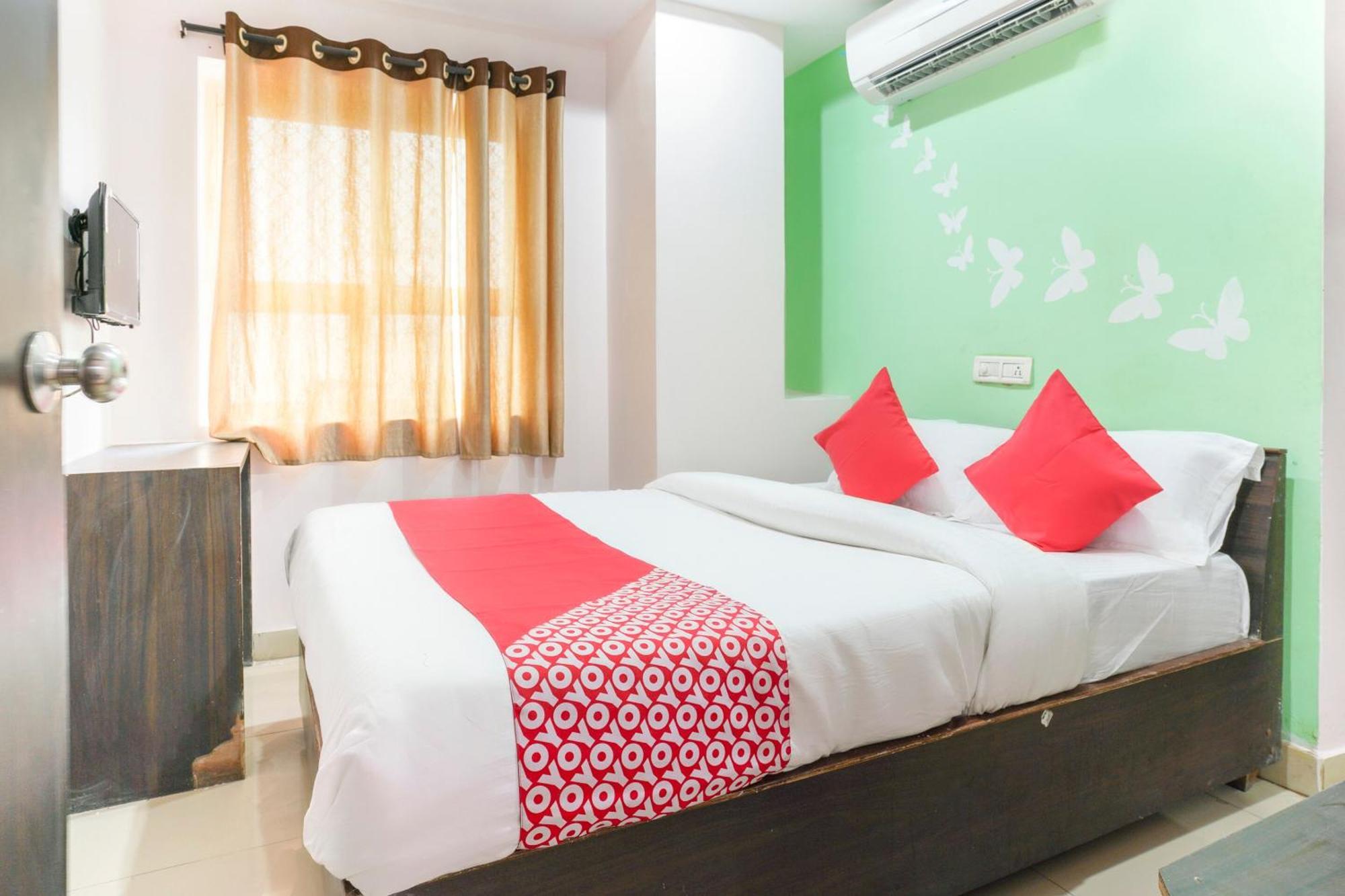 Spot On Sunshine Inn Hyderabad Exterior photo