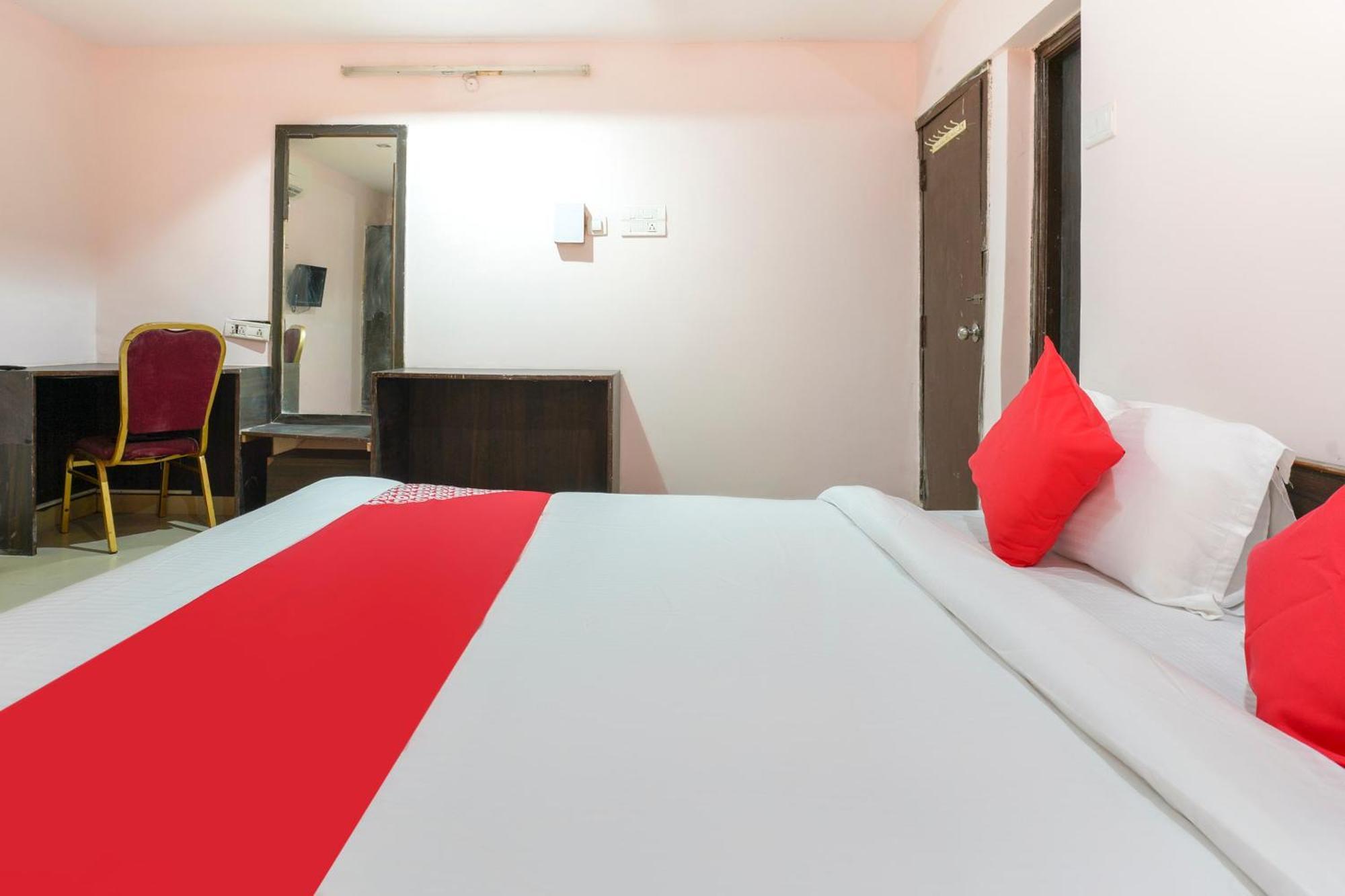 Spot On Sunshine Inn Hyderabad Exterior photo